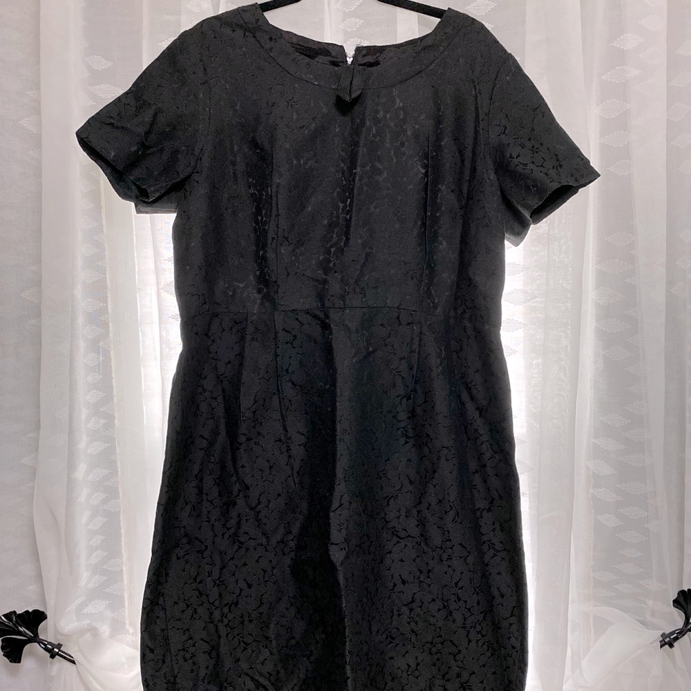 Vintage Black Floral Jacquard 50s 60s Wiggle Dress